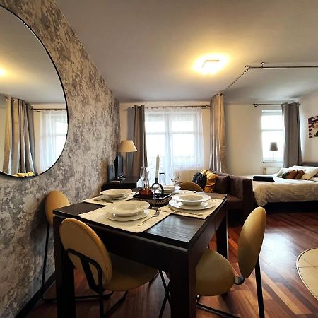 Jagielly Apartment ~ Self Check-In 24H ~ Parking & Lift Wroclaw Exterior photo
