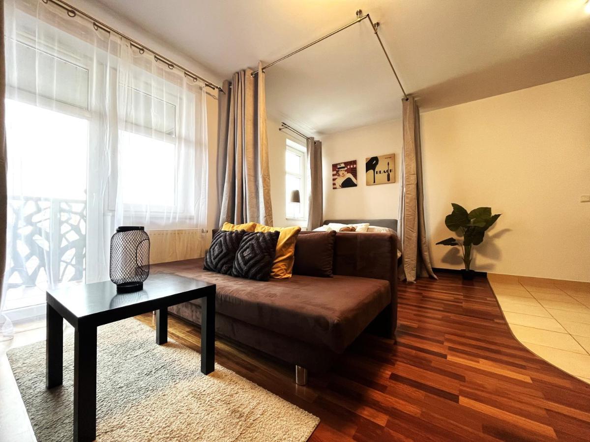 Jagielly Apartment ~ Self Check-In 24H ~ Parking & Lift Wroclaw Exterior photo